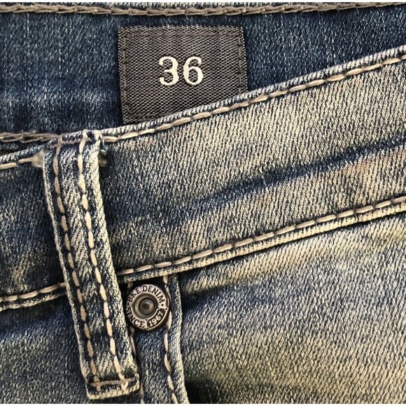 BKE Buckle Tyler Jean Shorts Mens Size 36 Blue Denim Embroidered Light Wash 12" - Picture 9 of 14